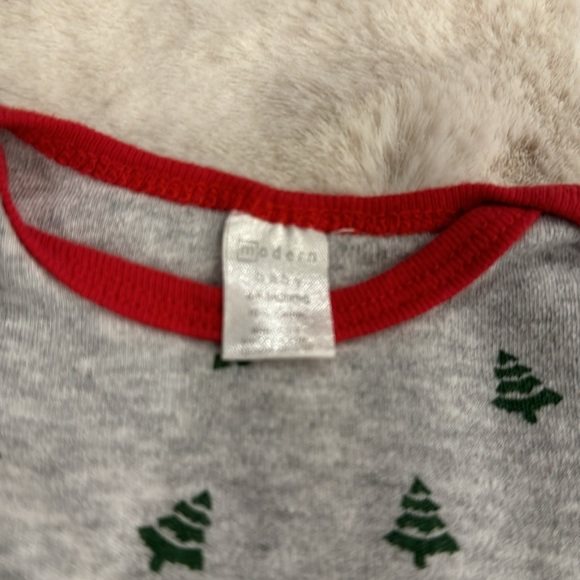 Bundle of two Christmas onesies, 6-9 months - Picture 5 of 5